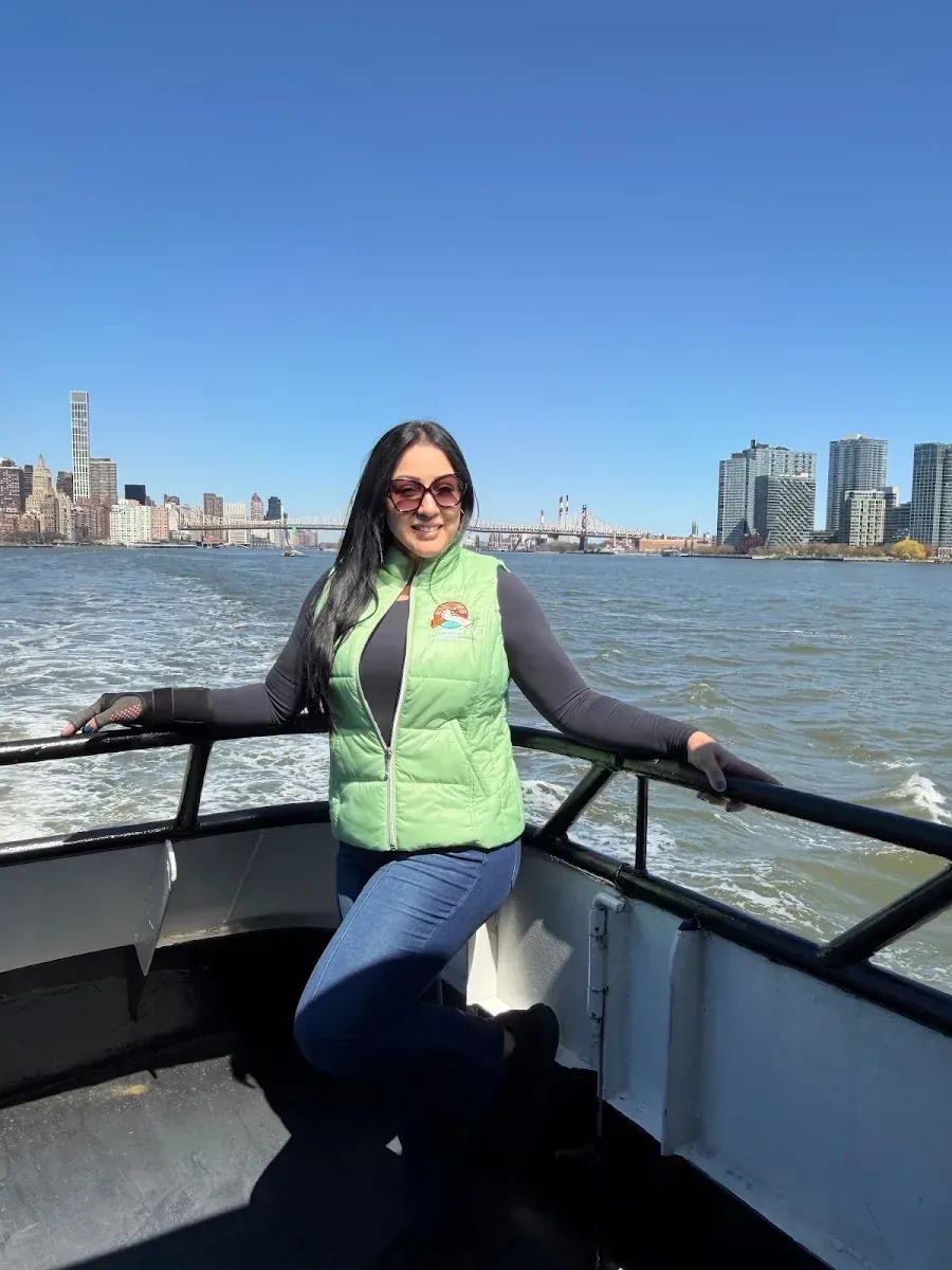 Snapshot by Johanna Flores aboard Skyline Cruises